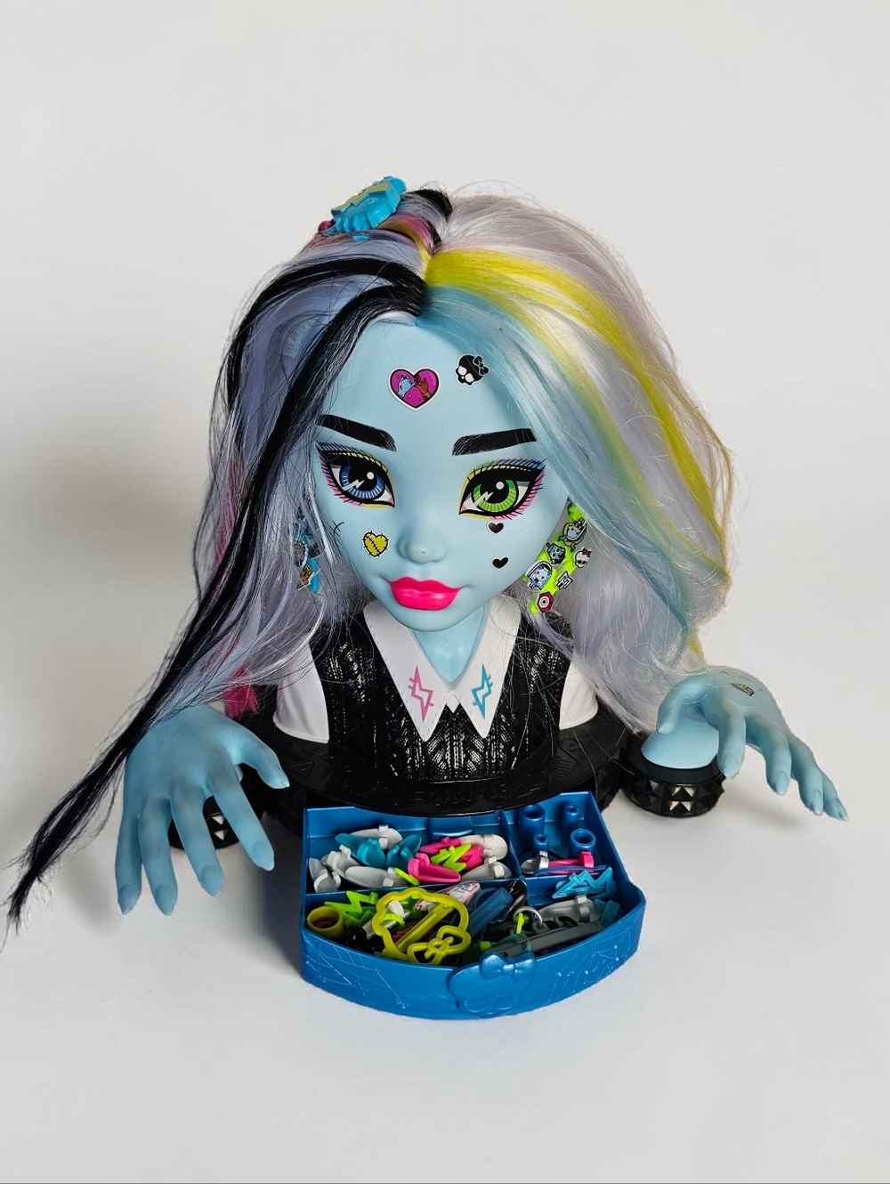 Frankie Stein Styling Head Monster High